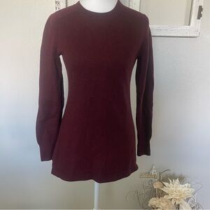 GAP Women's Burgundy Crew Neck Sweater